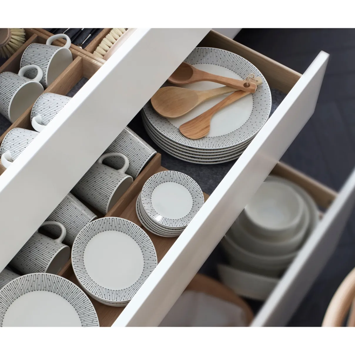 Outlet IITTALA Lautanen 15cm Musta