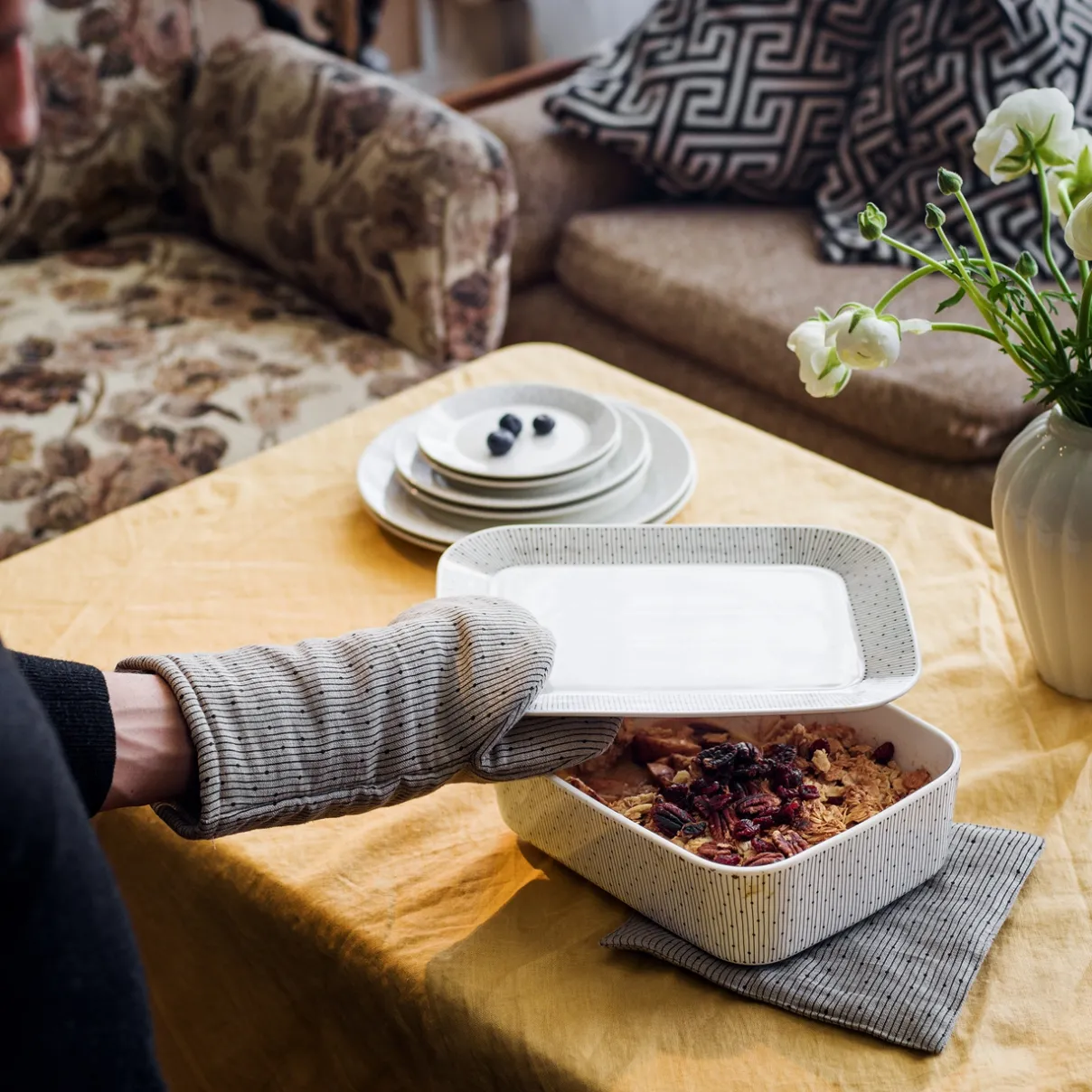 Outlet IITTALA Lautanen 15cm Musta